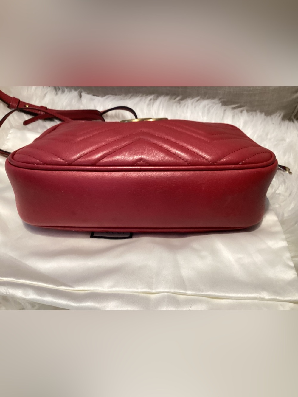 Gucci Red GG Marmont Chevron Crossbody Bag with Gold Hardware - Picture 6 of 13